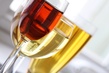 グラスに入った柿酢と酵素